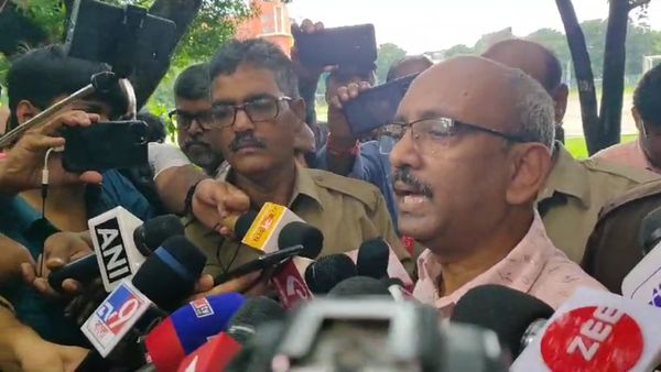 যাদবপুরে UGC-র প্রতিনিধি দল, খতিয়ে দেখবে ক্যাম্পাসের অবস্থা