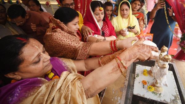 Janmashtami 2023: জন্মাষ্টমীতে শ্রীকৃষ্ণের কোন কোন রূপের পূজা করলে জীবনে সাফল্য আসে