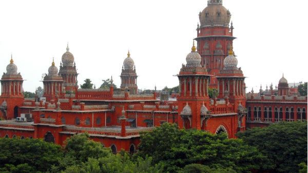 তামিলনাড়ুর গ্রামে নৃশংসতা! দুশোর বেশি আধিকারিককে জেলে পাঠাল মাদ্রাজ হাইকোর্ট