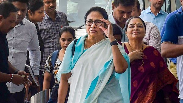 Bureaucratic Reshuffle In WB: রাজ্যের প্রশাসনিক স্তরে ঝাঁকুনি, পূর্ব মেদিনীপুর-সহ একাধিক জেলার জেলাশাসক বদল