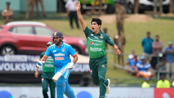 Asia Cup 2023: পাকিস্তানের উদ্বেগ বাড়ালেন নাসিম শাহ, বাংলাদেশ ম্য়াচে ফিল্ডিংয়ের সময় লাগল কাঁধে চোট