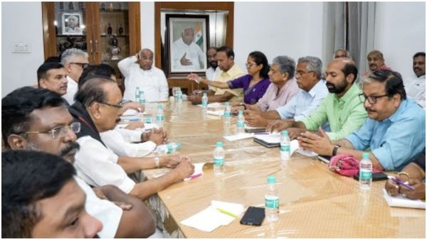INDIA Alliance Meet: কোথায় কার ভাগে কত আসন, চূড়ান্ত সিদ্ধান্ত কি আজই? বৈঠকে থাকবে না তৃণমূল- সিপিএম