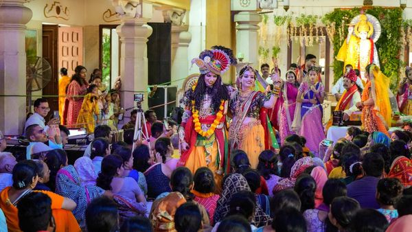 Radha Ashtami 2023: কবে পালিত হবে রাধাঅষ্টমী, জানুন শুভ সময় ও তাৎপর্য সম্পর্কে