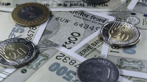 অবসরের পরে প্রবীণ নাগরিকদের মাসিক আয় ও বিনিয়োগের বিকল্পগুলি