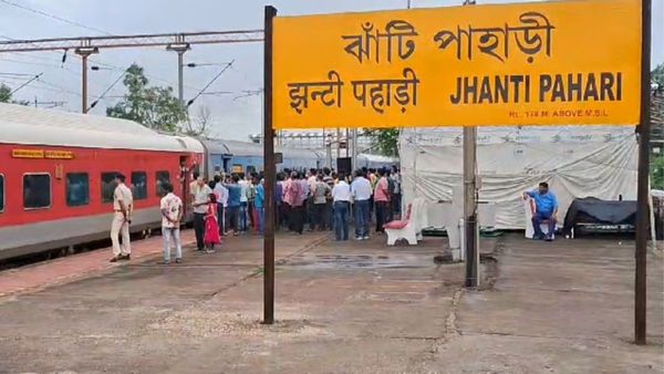 Indian Railway: বড় খবর যাত্রীদের জন্যে! পুরুলিয়া এক্সপ্রেসে নতুন স্টপেজ দিল রেল