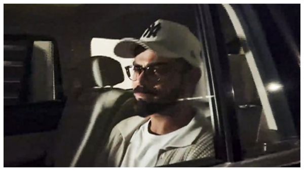 ICC World Cup 2023: মুম্বই বিমানবন্দরে বিরাট, যোগ দি‌লেন টিম ইন্ডিয়ার শিবিরে?