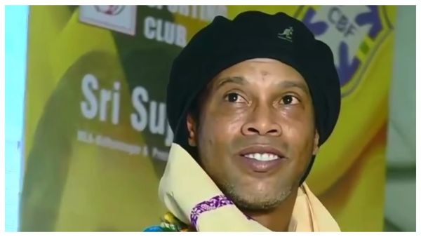 Ronaldinho: শ্রীভূমিতে সাম্বা ঝড়, পুজোর আনন্দে মাতলেন রোনাল্ডিনহো, করলেন একটি বিশেষ কাজও