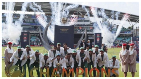 ICC Champions Trophy:চলতি বিশ্বকাপ থেকেই পাওয়া যাবে চ্যাম্পিয়ন্স ট্রফির টিকিট, আইসিসির নিয়মে বিপদে কারা?