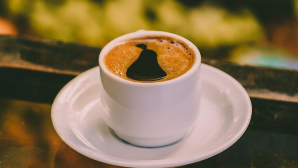 Black Coffee Side Effects: ভুলেও শীতকালে খাবেন না ব্ল্যাক কফি, কিন্তু কেন জানেন?