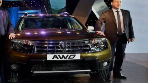 Car Offers: ১.৮৯ লাখে কিনুন Hyundai i10! Renault Duster- এর দাম মাত্র আড়াই লাখ