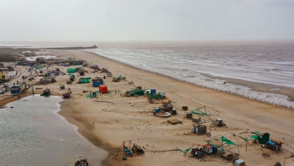 Cyclone Hamoon: দিঘার আরও কাছে সাইক্লোন হামুন! হাই অ্যালার্ট বাংলাতেও