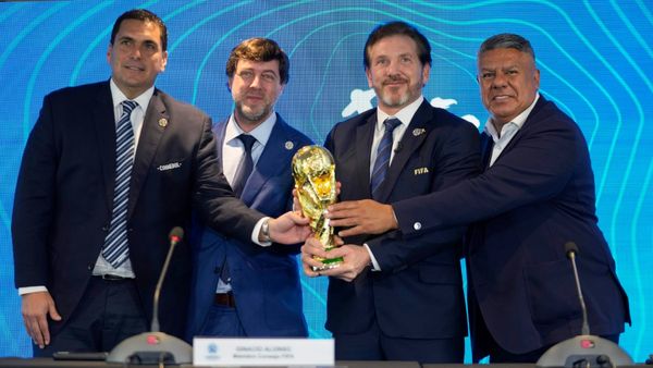 FIFA World Cup 2030: ২০৩০ সালের বিশ্বকাপ ৩ মহাদেশের ৬ দেশে, অভিনব ঘোষণা ফিফার