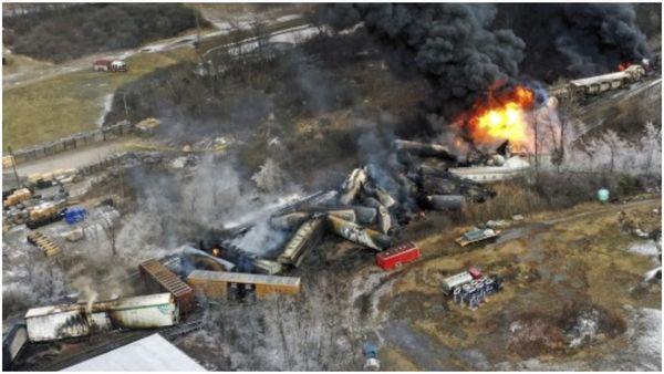 Israel-Palestine Conflict: ফের বিস্ফোরণ গাজায়, হাসপাতালের পর এবার টার্গেটে চার্চ, শতাধিক মৃত্যুর আশঙ্কা