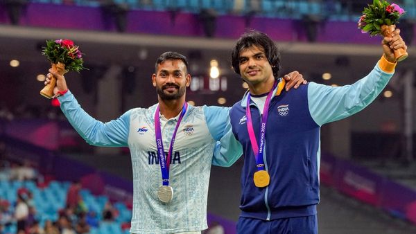 Asian Games: নীরজ-কিশোরের সঙ্গে চিনের অফিসিয়ালদের অন্যায় নিয়ে সরব অঞ্জু, অসন্তুষ্ট সোনার ছেলেও