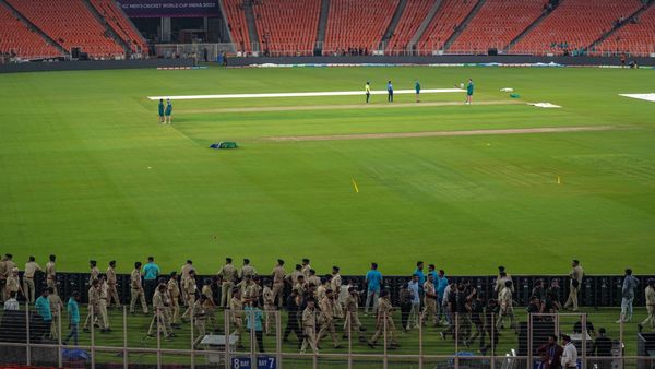 ICC World Cup 2023: ভারতই বেশি চাপে থাকবে, দাবি পাকিস্তানের! হাল্কা বৃষ্টির পূর্বাভাস, পিচ দেখল দুই শিবিরই