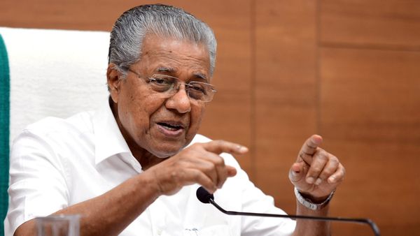 Kerala Blast: যাঁরা বিষাক্ত তাঁরা বিষ ছড়াতে থাকবে! বিস্ফোরণ নিয়ে কাদের ওপরে ক্ষোভ মুখ্যমন্ত্রী বিজয়নের