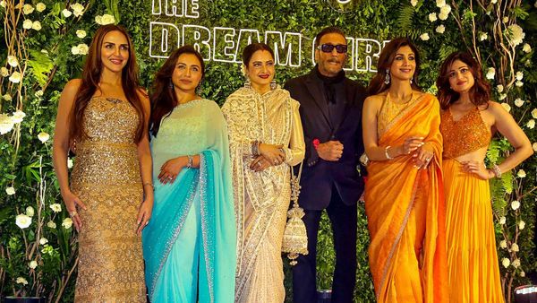 Rekha: ফের মুখোমুখি জয়া-রেখা, হেমা মালিনীর জন্মদিনে নজর কাড়লেন অভিনেত্রী