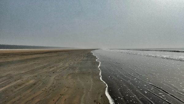 Travel: সপ্তাহান্তের ছুটিতে কোথায় যাবেন ভাবছেন, ঘুরে আসুন কলকাতার কাছেই এই সৈকত থেকে