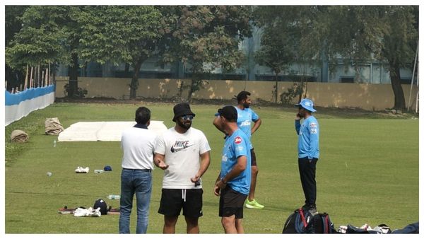 Rishabh Pant: দাদার ক্লাসে হাজির ঋষভ পন্থ, কলকাতা থেকেই শুরু করলেন আইপিএলে প্রত্যাবর্তনের ‌লড়াই