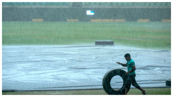 IND vs AUS 2nd T20I: দ্বিতীয় ম্যাচে ভিলেন হবে বৃষ্টি? রবিবার তিরুবনন্তপুরমের আবহাওয়ার আপডেট জেনে নিন
