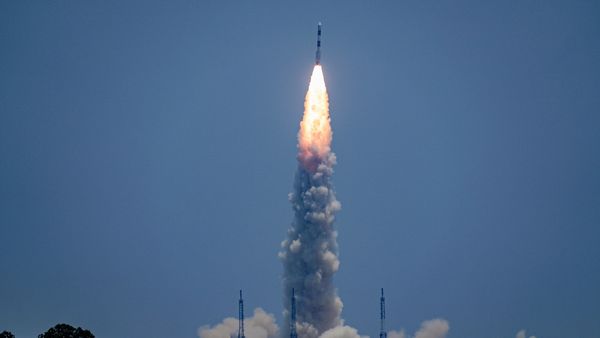 Aditya L1:প্রথম সাফল্য আদিত্য এল ওয়ানের, সৌরশিখা- অতি বেগুনি রশ্মির তথ্য পাঠালো সূর্যযান