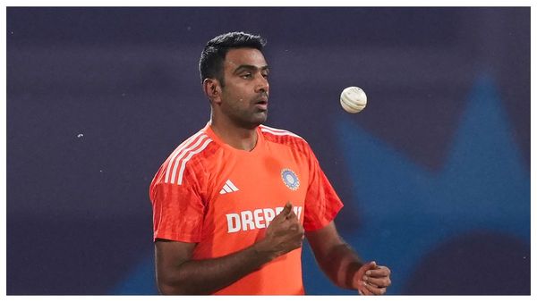 IPL 2024: আইপিএলে এক ভারতীয় ক্রিকেটারকে নিয়ে সিএসকে-গুজরাতের লড়াই দেখছেন অশ্বিন, পাবেন বিরাট দামও! কে তিনি?