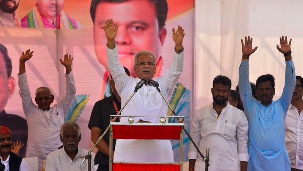 Chhattisgarh Assembly Election 2023: CRPF-র গাড়িতে টাকা আনছে বিজেপি, কমিশনে নালিশ ভূপেশ বাঘেলের