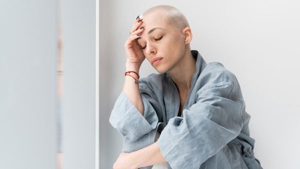 Breast Cancer Symptoms: এই লক্ষণগুলি বলে দেবে আপনি স্তন ক্যানসারে আক্রান্ত কিনা!