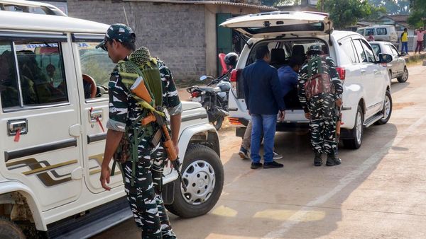 Chhattisgarh Election 2023: ছত্তিশগড়ে ভোট চলাকালীন CRPF-এর ওপরে মাওবাদী হামলা! IED বিস্ফোরণ