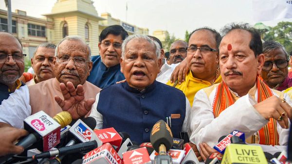 Nitish Kumar: নীতীশের খাবারে বিষ মেশানো হচ্ছে, গুরুতর অভিযোগ জিতেনরাম মাজির