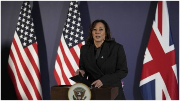 Diwali 2023: আলোর রোশনাইয়ে সেজে উঠেছে হোয়াইট হাউস, সিঙারার সঙ্গে চা-কফি, জমিয়ে দীপাবলি উদযাপন কমলা হ্যারিসের