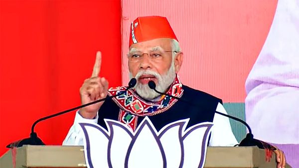 Telangana Election 2023: KCR বিজেপির সঙ্গে বন্ধুত্বের চেষ্টা করেছিলেন! দলের 'প্রতিশ্রুতি' স্মরণ করালেন মোদী