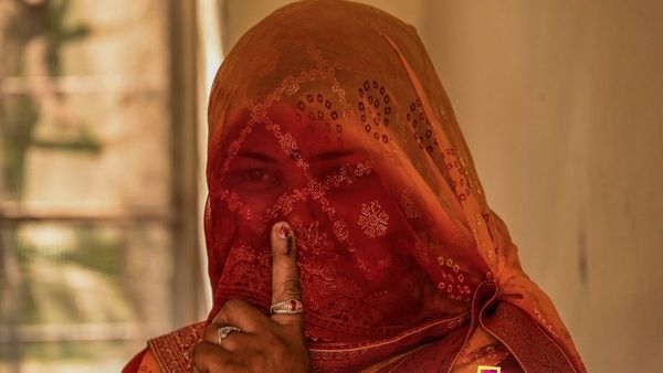 Rajasthan Election Exit Polls 2023: ভুল প্রমাণিত হবে বুথ ফেরত সমীক্ষা! রাজস্থানের জন্যে এমনই ইঙ্গিত চাণক্যের