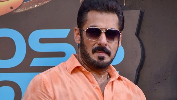 Tiger 3 Box Office Collection Day 4: শাহরুখের জনপ্রিয়তার কাছে হার সলমনের, ১৫০ কোটির ক্লাবে টাইগার-৩