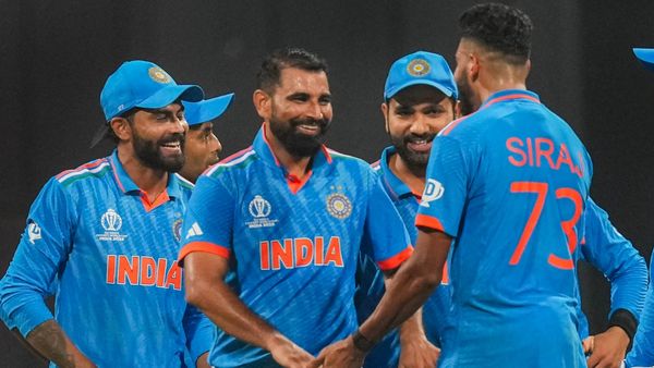 ICC CWC 2023: শামির ৫ উইকেটে ঈর্ষণীয় নজির, শ্রীলঙ্কা শেষ ৫৫ রানে, সাতে সাত সেরে কলকাতায় আসছে রোহিতের ভারত