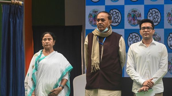 বালু নিজেকে কীভাবে নির্দোষ প্রমাণ করবে, দল নজর রাখছে, ইঙ্গিতপূর্ণ মন্তব্য সুব্রত বক্সীর