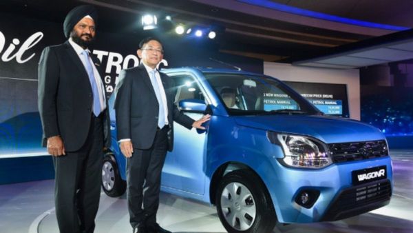 Cheapest Cars: রক্ষণাবেক্ষণ খরচ মাত্র ৫০০ টাকা, ঝড় উঠবে মাইলেজে! সস্তায় বাড়ি আনুন Maruti-র এই Hatchback গাড়িটি