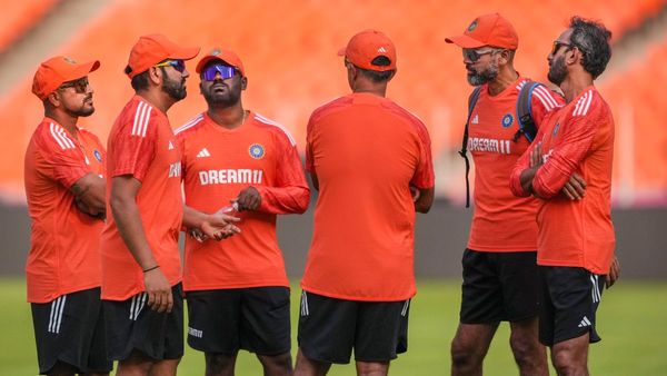 Ind vs Aus In CWC 2023 Final: বিশ্বকাপ ফাইনাল ঘিরে বাজির দর চড়ছে! রোহিতরা জিতলেই বিপুল লাভের হাতছানি