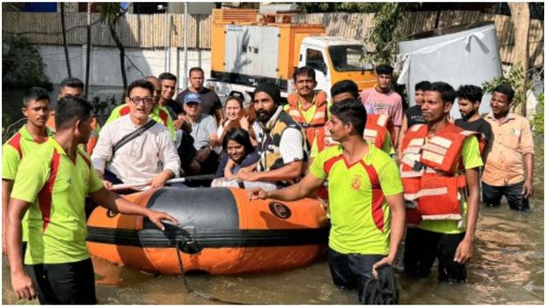 Cyclone Michaung: ঘূর্ণিঝড়ের তাণ্ডবের মৃতের সংখ্যা বেড়ে ১২, যোগাযোগ বিচ্ছি্ন্ন চেন্নাইয়ের বহু এলাকা