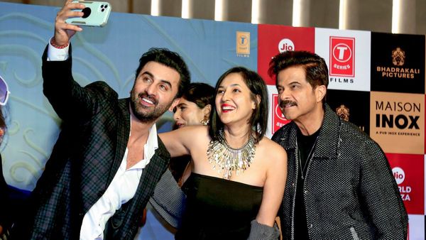 Animal Box Office Collection Day 2: প্রথম দিনেই ৬৬ কোটির কালেকশন, দ্বিতীয় দিনেই ১০০ কোটির ক্লাবে অ্যানিম্যাল