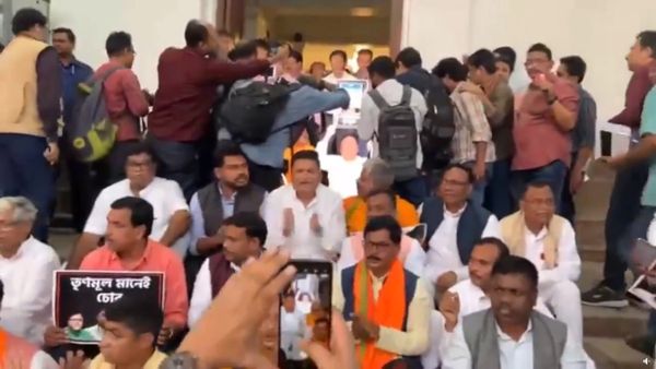 কেন সিআইডির নজর দুই বিজেপি বিধায়কের দিকে? কী হবে ভবানী ভবনে?