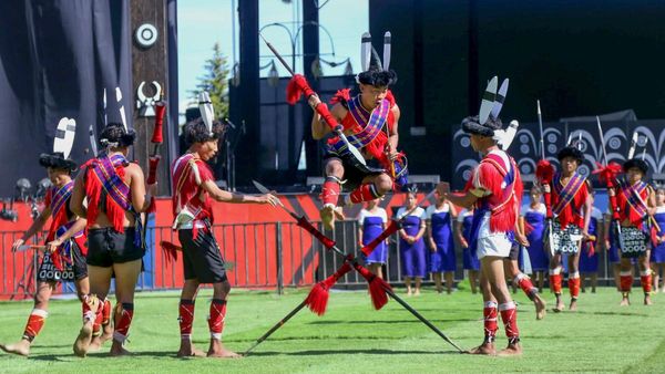 Travel: হাতে ৩ দিন ছুটি, দেখে আসুন ঘরের কাছেই হর্নবিল উৎসব
