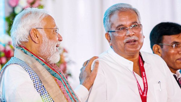 Chhattisgarh Election Result 2023: ছত্তিশগড়ে কংগ্রেসের বিপর্যয়ে 'মহাদেব'? বেটিং অ্যাপে ভরাডুবি ভূপেশের