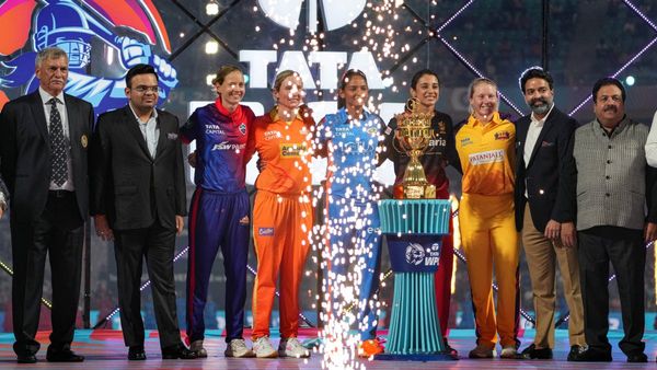 WPL 2024: মহিলাদের প্রিমিয়ার লিগকে গুরুত্ব বিসিসিআইয়ের, নিলামের আগেই বিনির নেতৃত্বে গঠিত নয়া কমিটি