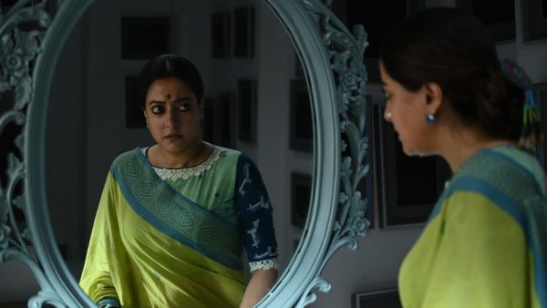 সত্যি-মিথ্যার ধাঁধার মাঝে সম্পর্কের টানাপোড়েন! কতটা নজর কাড়ল ঋত্বিক-রাইমার নতুন ওয়েব সিরিজ ‘কলঙ্ক’?