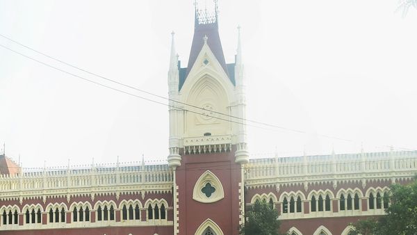 জট কাটল, প্রাথমিক নিয়োগের নতুন মেধা তালিকা প্রকাশের নির্দেশ আদালতের