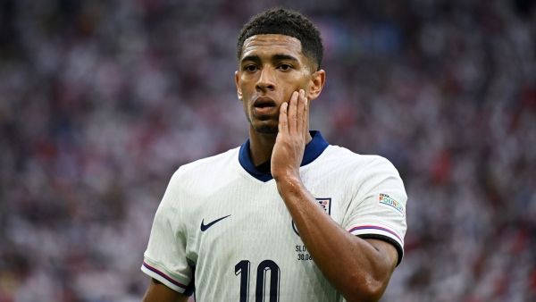 ইউরো কাপে স্লোভাকিয়াকে হারিয়েই বিতর্কিত ইঙ্গিত! ইংল্যান্ডের পরিত্রাতা বেলিংহ্যাম উয়েফার তদন্তের মুখে