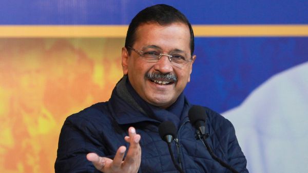 Delhi Assembly Election: বিজেপির ইস্তেহার ঠিক যেন আপের ‘কপি-পেস্ট’, ‘সংকল্প পত্র’ নিয়ে খোঁচা কেজরিওয়ালের