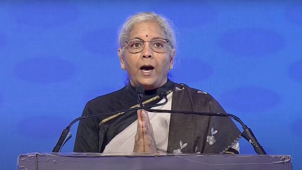 বাজেট ২০২৫: প্রধানমন্ত্রী আবাস যোজনা থেকে কিষাণ সম্মান নিধি যোজনা সব প্রকল্পেই এবার মুখে হাসি ফুটবে সাধারণের