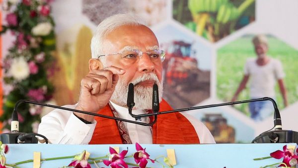 ৪৫ দিনের মহাকুম্ভ শেষ হতেই ১৪০ কোটি ভারতীয়কে ধন্যবাদ জানালেন প্রধানমন্ত্রী, মনে করালেন পুরনো স্মৃতি!